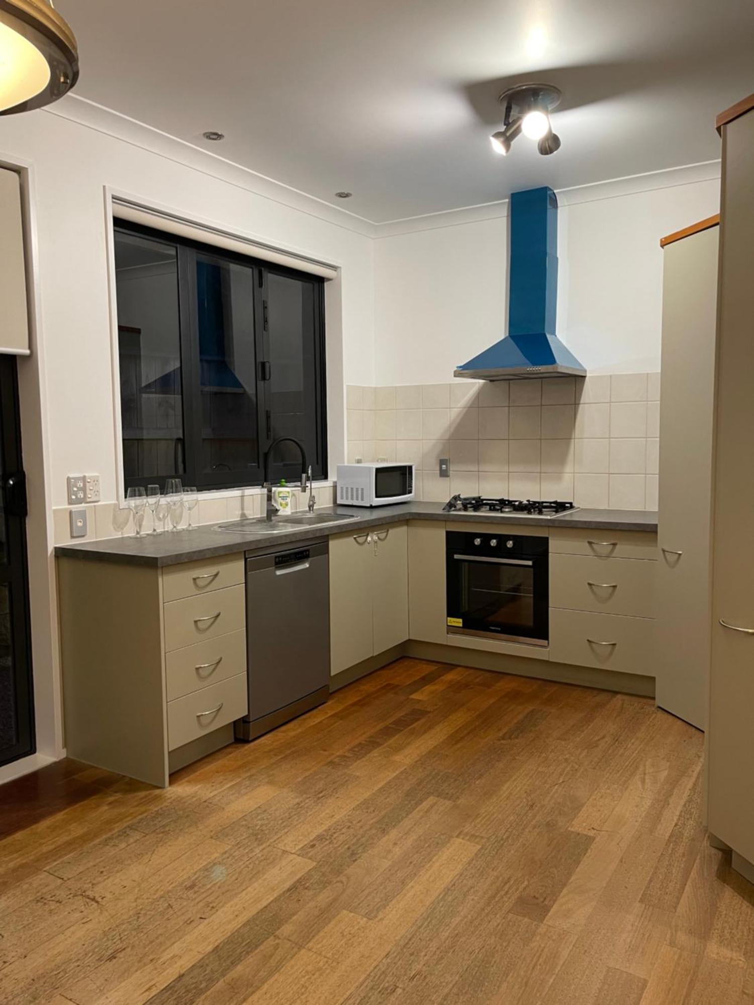 Charming Home Near Nature Auckland Extérieur photo