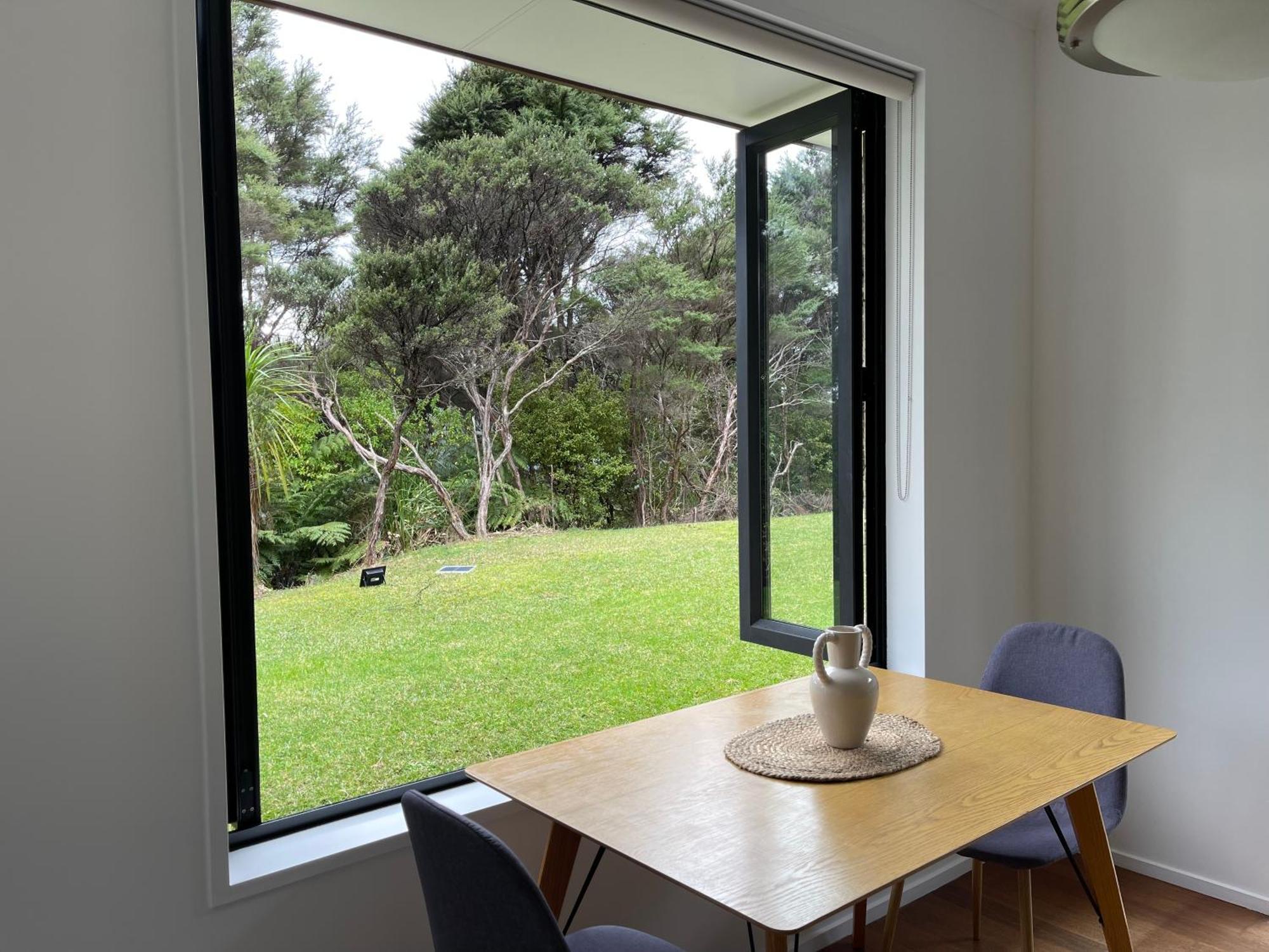 Charming Home Near Nature Auckland Extérieur photo