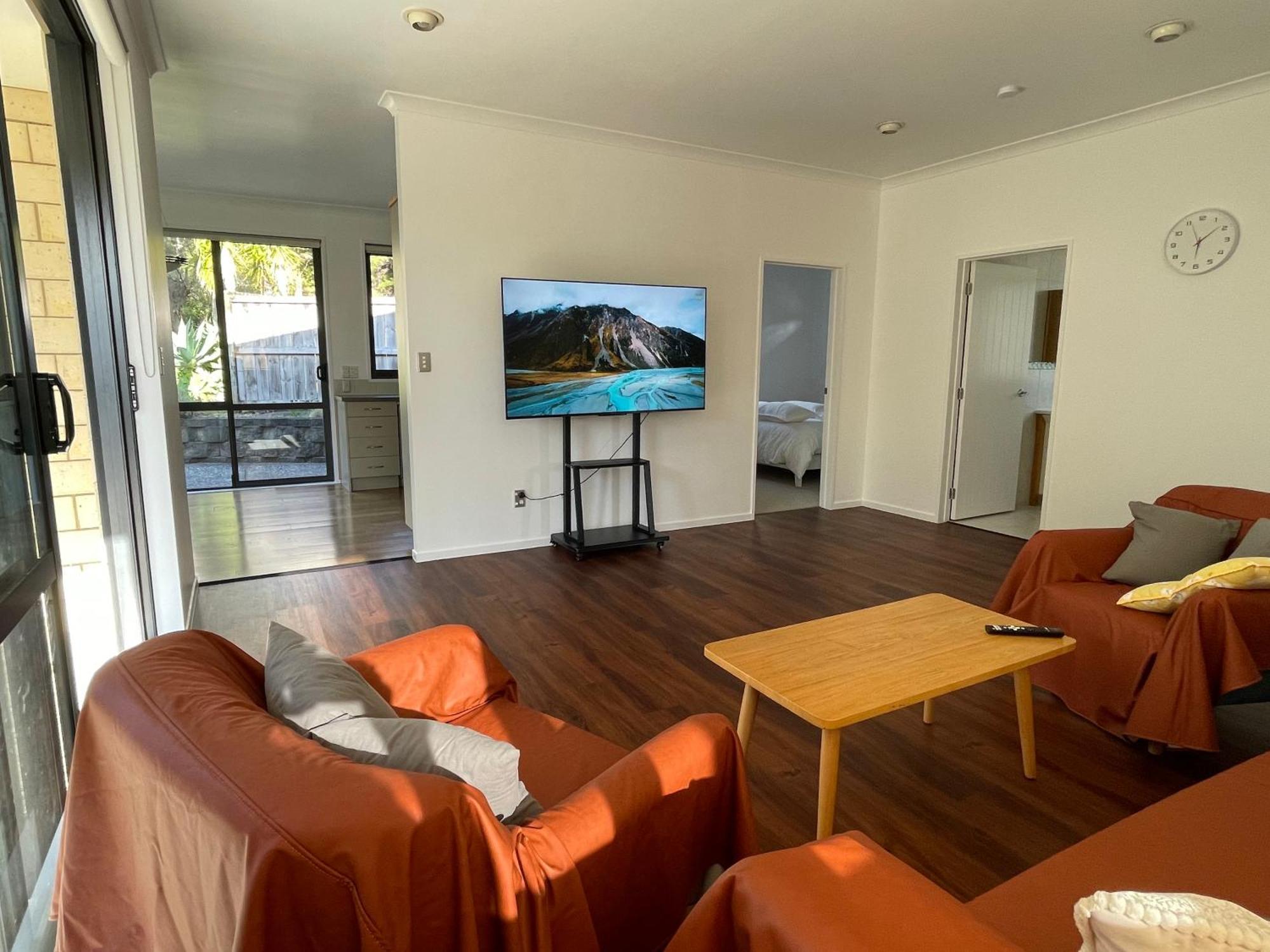 Charming Home Near Nature Auckland Extérieur photo